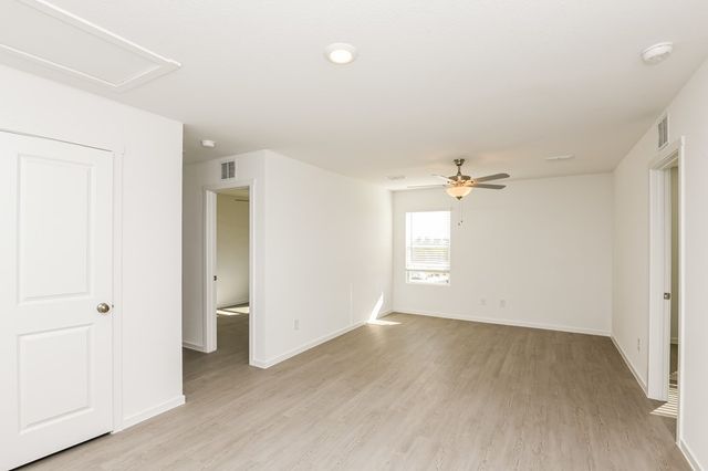 2700 Mistwood, Benbrook, TX 76108