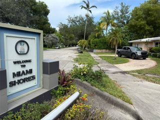 2 NE 91st St, Miami Shores, FL 33138
