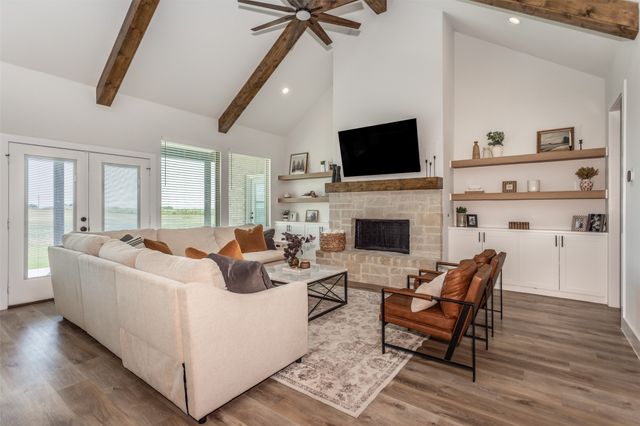 24 Dove Landing, Valley View, TX 76272