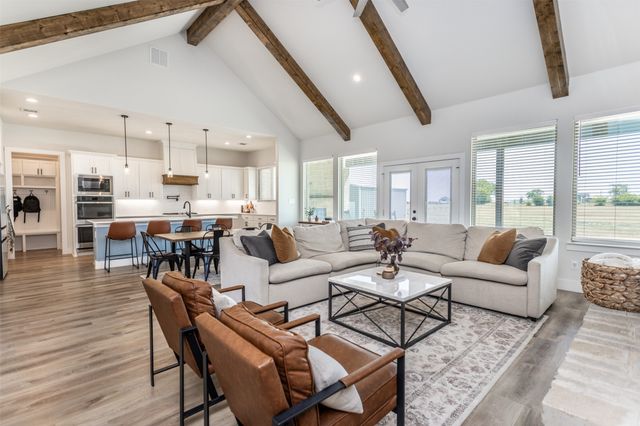 24 Dove Landing, Valley View, TX 76272