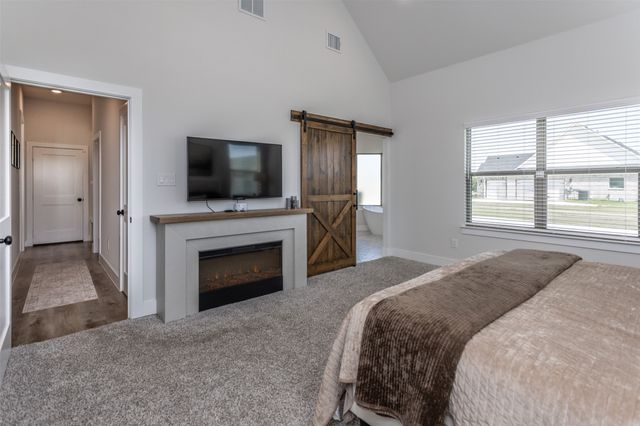 24 Dove Landing, Valley View, TX 76272