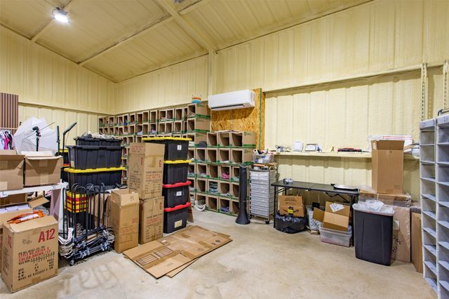 24 Dove Landing, Valley View, TX 76272