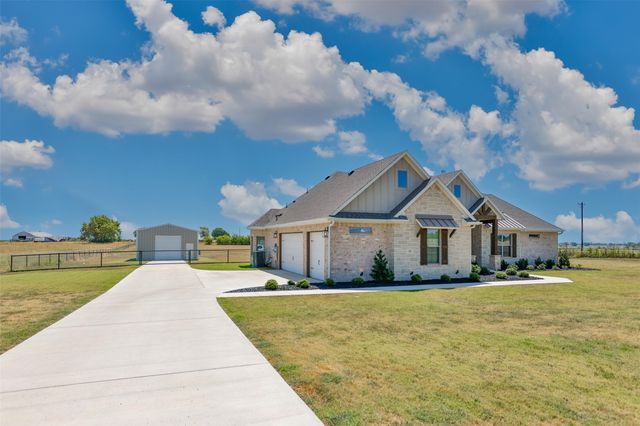 24 Dove Landing, Valley View, TX 76272