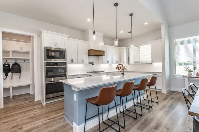 24 Dove Landing, Valley View, TX 76272