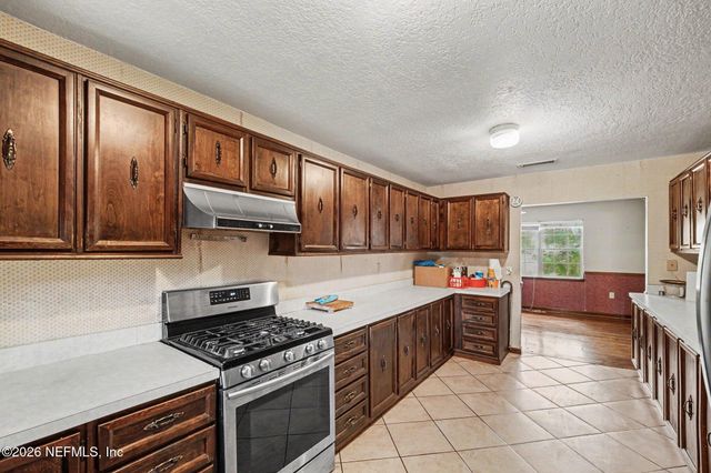 118 FIELDS Avenue, Jacksonville, FL 32218