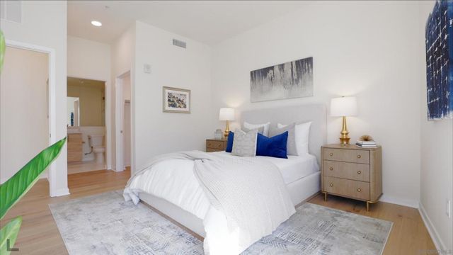 4473 30th St 504, San Diego, CA 92116