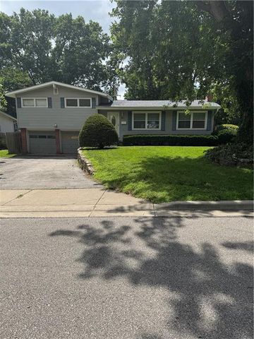 7908 Windsor Street, Prairie Village, KS 66208