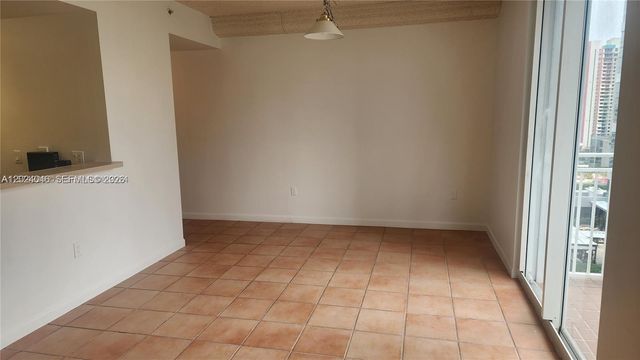 185 SE 14th Ter 1609, Miami, FL 33131