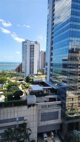185 SE 14th Ter 1609, Miami, FL 33131