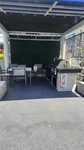 185 SE 14th Ter 1609, Miami, FL 33131