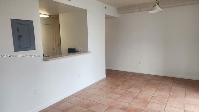 185 SE 14th Ter 1609, Miami, FL 33131