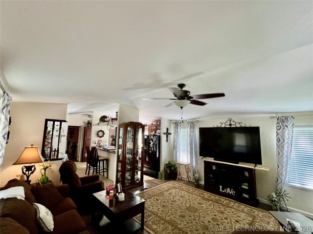 4369 Lookout Drive, Kingston, OK 73439