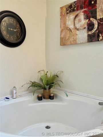 4369 Lookout Drive, Kingston, OK 73439