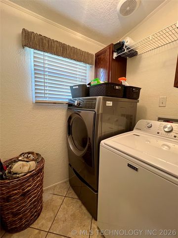 4369 Lookout Drive, Kingston, OK 73439