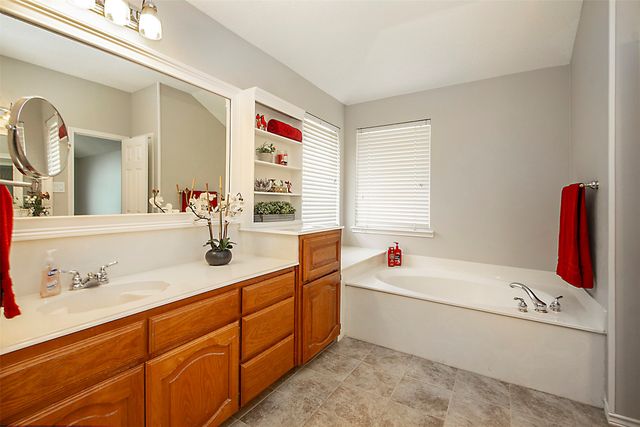 4900 Basil Drive, Mckinney, TX 75070