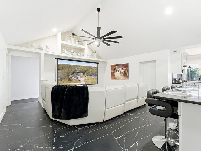 142 BARRINGTON DRIVE, Brandon, FL 33511