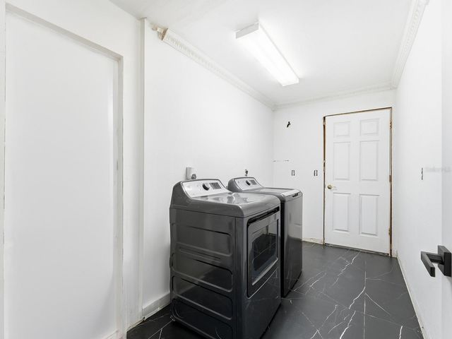 142 BARRINGTON DRIVE, Brandon, FL 33511