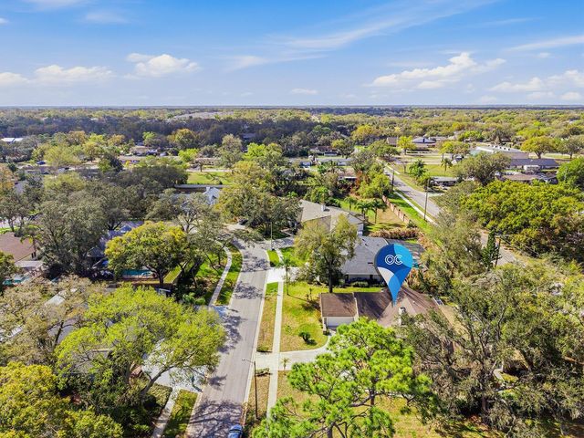 142 BARRINGTON DRIVE, Brandon, FL 33511