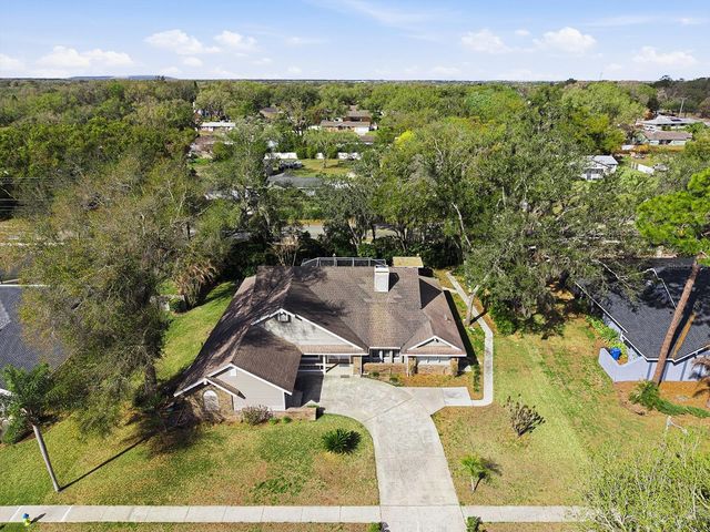 142 BARRINGTON DRIVE, Brandon, FL 33511