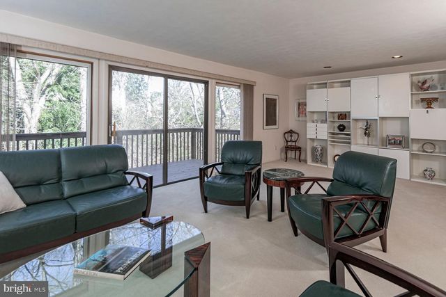 12 CAMERON CT, Princeton, NJ 08540