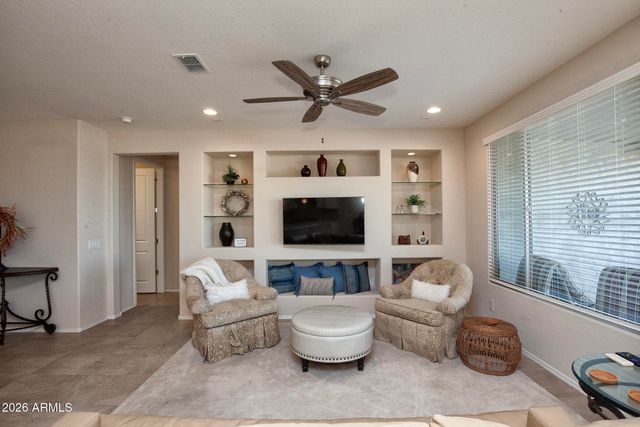 26186 W KRISTAL Way, Buckeye, AZ 85396