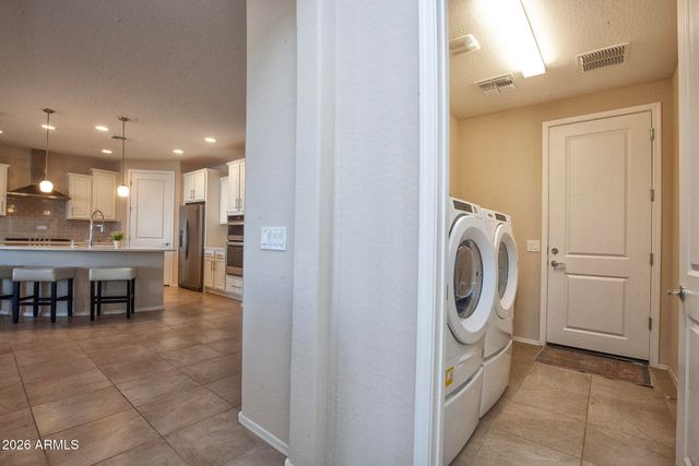 26186 W KRISTAL Way, Buckeye, AZ 85396