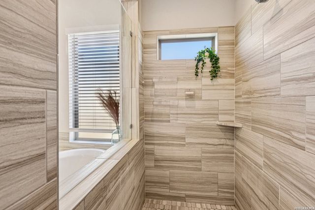 9403 Aggie Run, San Antonio, TX 78254