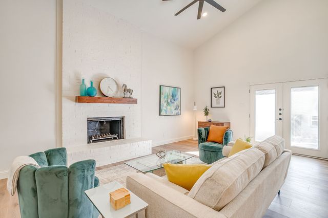 8536 Lake Country Drive, Fort Worth, TX 76179