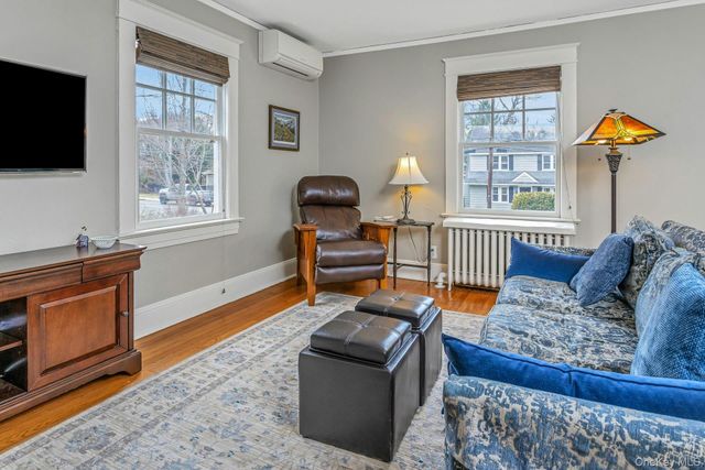 49 Bellewood Avenue, Dobbs Ferry, NY 10522