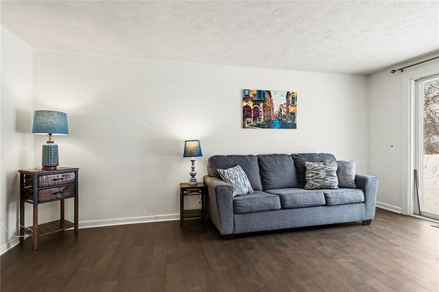 12 Queensberry Lane, Chili, NY 14624