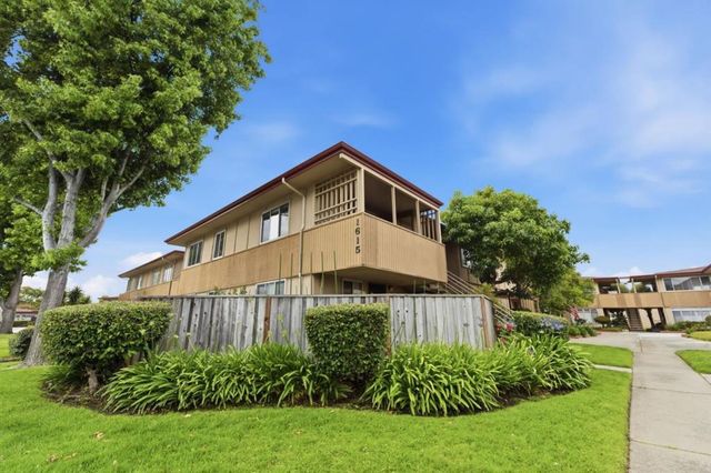 1615 Marina Court B, San Mateo, CA 94403