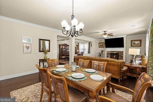 1092 Park Hollow Lane, Lawrenceville, GA 30043