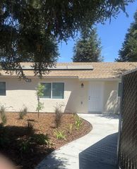 54 N Randy Avenue # B, Clovis, CA 93612