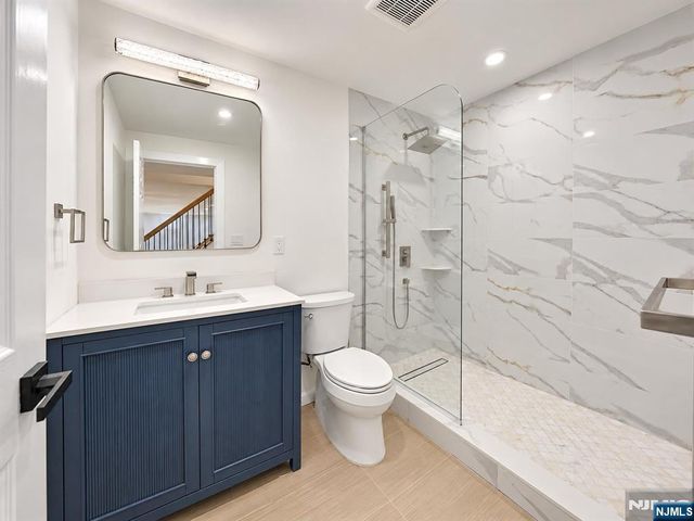 182 School Street, Northvale, NJ 07647