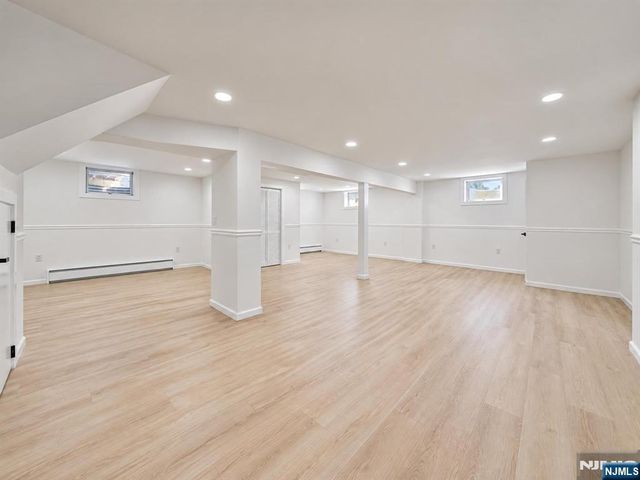182 School Street, Northvale, NJ 07647