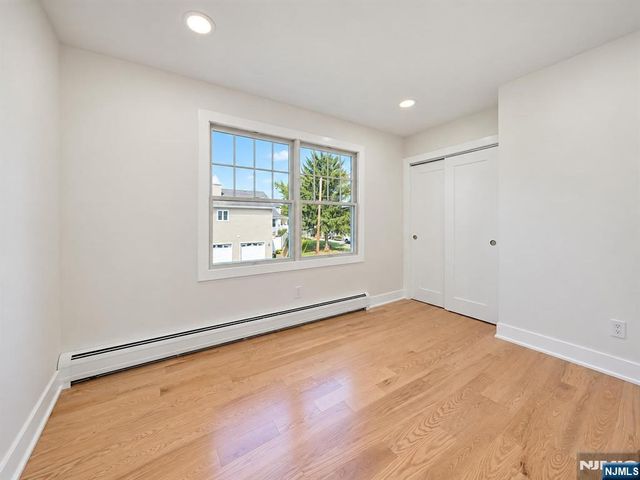 182 School Street, Northvale, NJ 07647