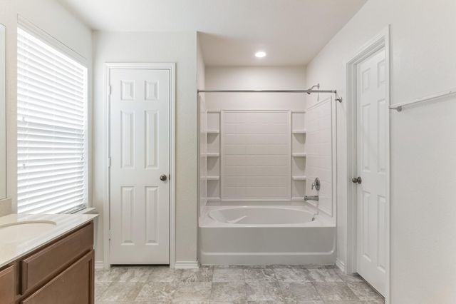 804 Sawbuck DR, Pflugerville, TX 78660