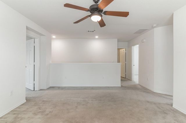 804 Sawbuck DR, Pflugerville, TX 78660
