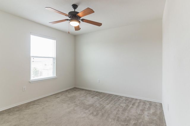 804 Sawbuck DR, Pflugerville, TX 78660