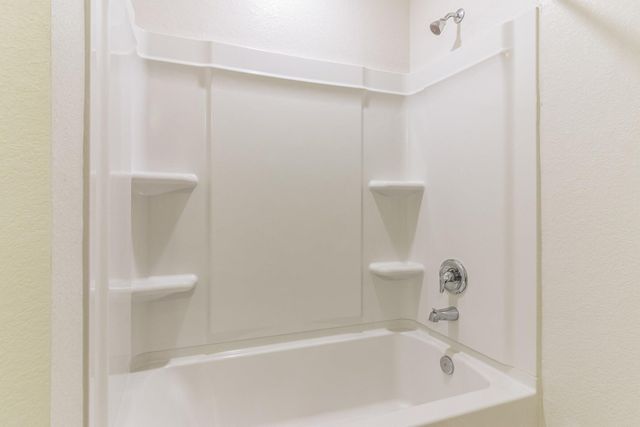 804 Sawbuck DR, Pflugerville, TX 78660