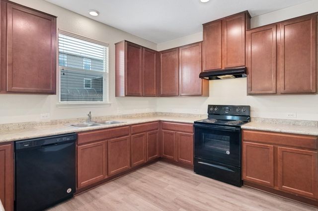 804 Sawbuck DR, Pflugerville, TX 78660