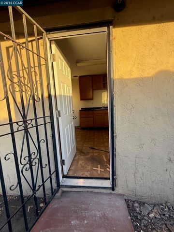 435 Duboce Ave, Richmond, CA 94801