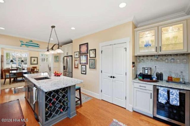 406 Lord Thomas Avenue, Southport, NC 28461