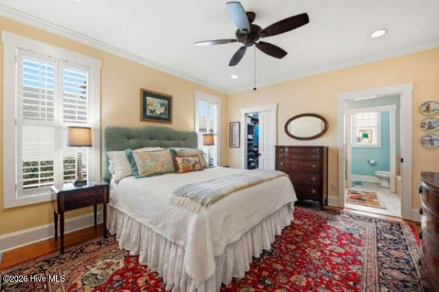 406 Lord Thomas Avenue, Southport, NC 28461