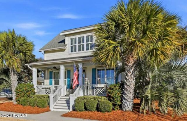 406 Lord Thomas Avenue, Southport, NC 28461