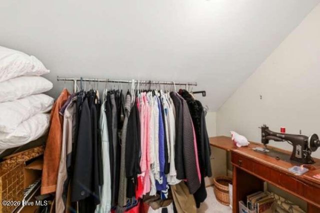 406 Lord Thomas Avenue, Southport, NC 28461