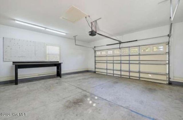 406 Lord Thomas Avenue, Southport, NC 28461