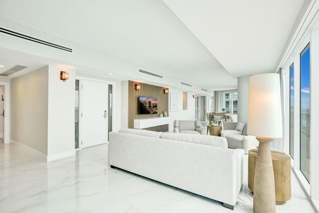 505 N Fort Lauderdale Beach Boulevard N 2500, Fort Lauderdale, FL 33304
