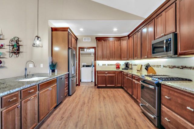 6595 105th STREET, Pleasant Prairie, WI 53158