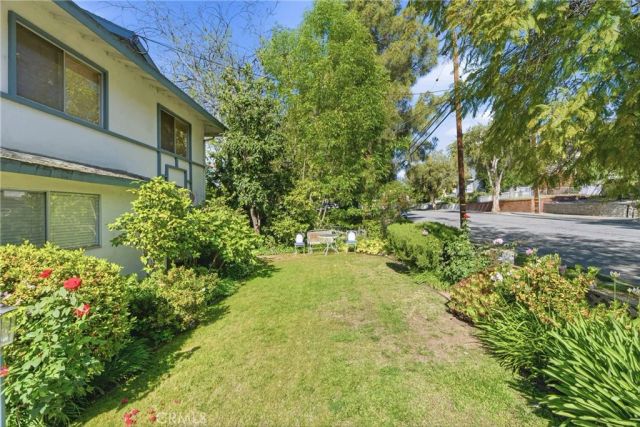 126 E Highland, Sierra Madre, CA 91024